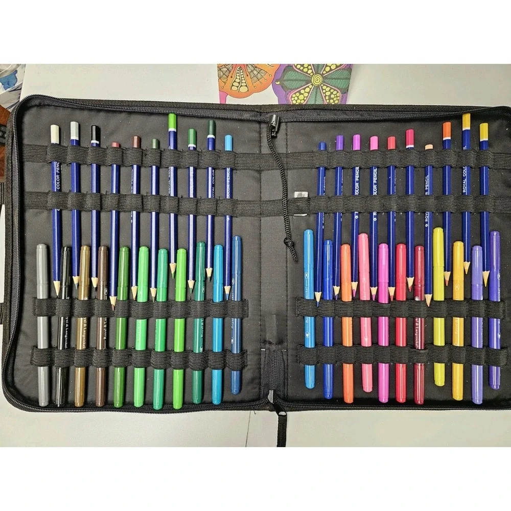 Royal Langnickel Color Pencil &‎ Marker Set With Carry Case